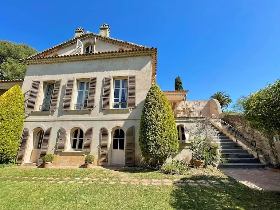 Villa Chateaubriand Sur Hyeres Proche Du Centre location